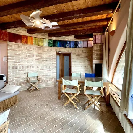 Beautiful Loft Between The Sea And The Woods Marcelli